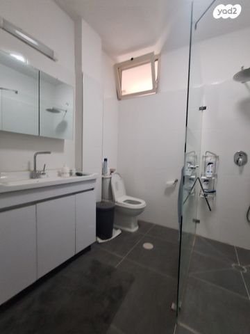 דירה, פועלי הרכבת, פועלי הרכבת, גבעתיים