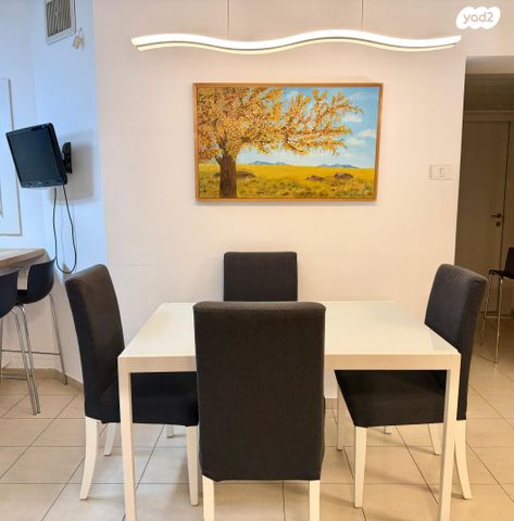 דירת גן, רחובות ההולנדית, רחובות