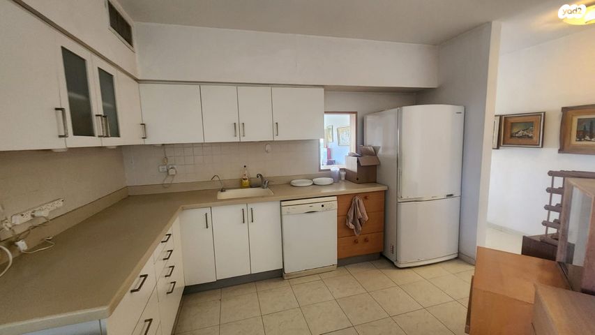 דירה, הדר, רמת השרון