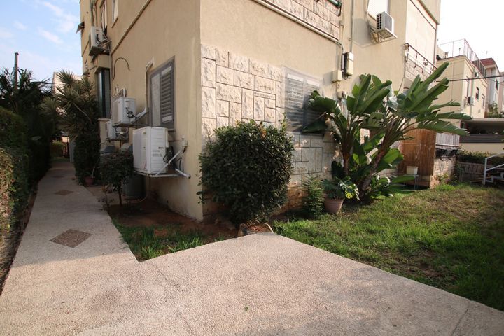 דירה, אח"י אילת, מוצקין הותיקה, קרית מוצקין