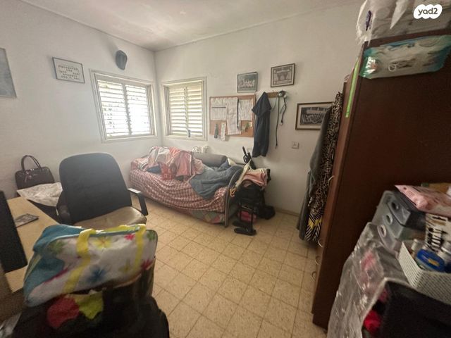 דירה, בן גוריון, פועלים א, כפר סבא