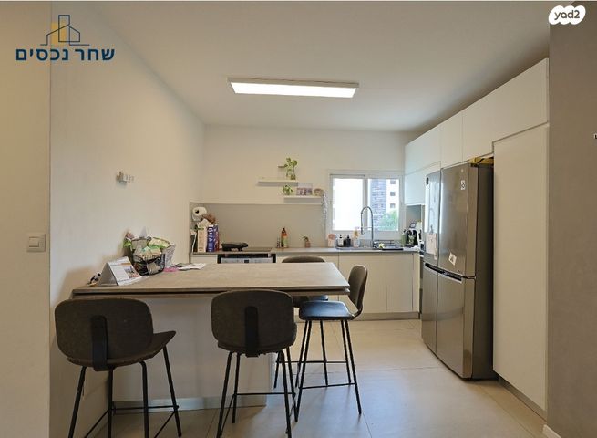 דירה, מתחם 200, הוד השרון