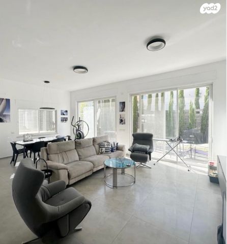 בית פרטי/ קוטג', שרונה, כפר יונה