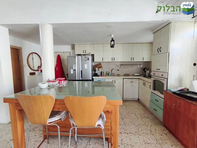 דופלקס, רמב"ם, ראשון לציון