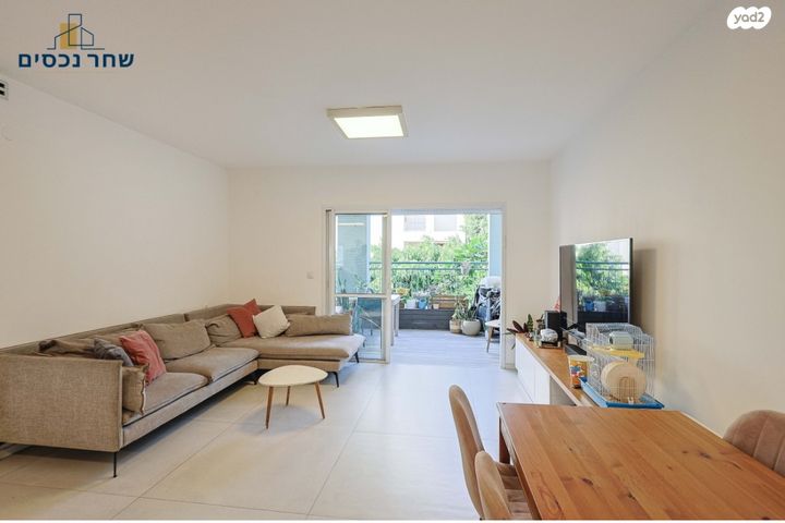 דירה, מתחם 200, הוד השרון