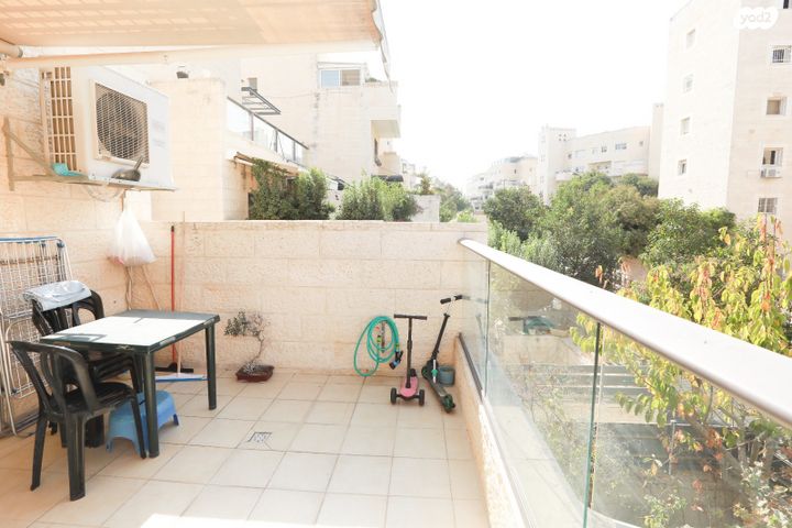 דירה, ניסן הרפז, בית הכרם, רמת בית הכרם, ירושלים