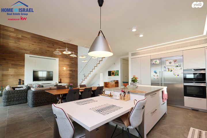 דופלקס, נתן יונתן, עיר ימים, נתניה