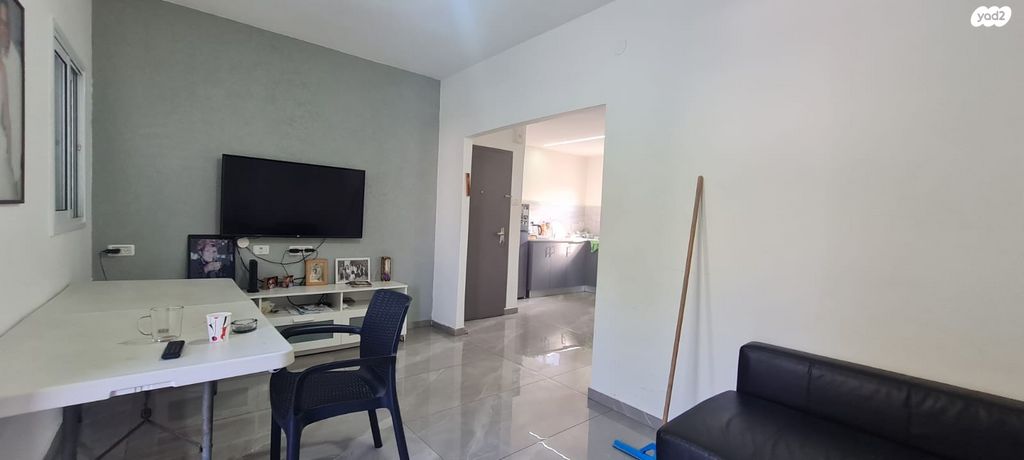 דירה, מבצע סיני 12, תל גיבורים, חולון