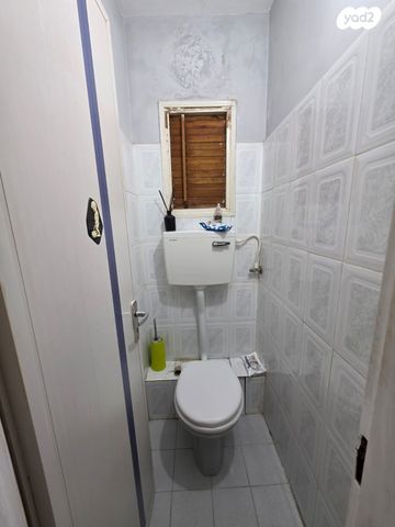 דירה, אבישור, ערד