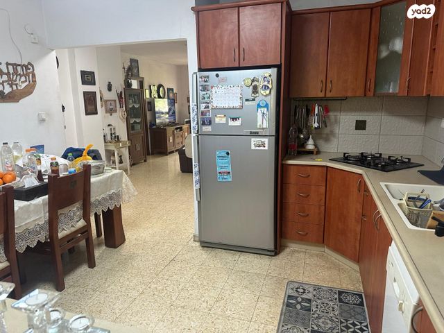 דירה, בן גוריון, פועלים א, כפר סבא