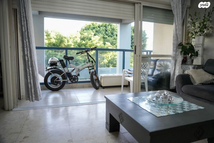 דירה, הפסנתר, נאות אשלים, ראשון לציון