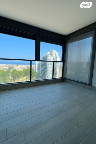 דירה, נעמי שמר 6, גלי ים, קרית ים