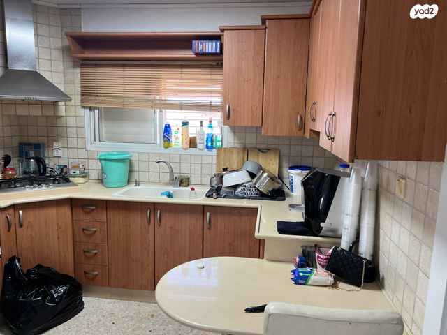 דירה, בן גוריון, שדרות