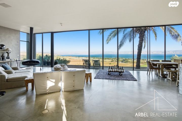 בית פרטי/ קוטג', מגדל