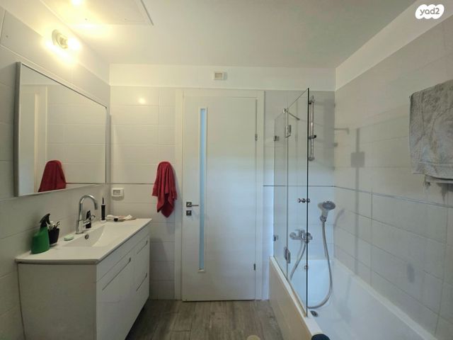 דירת גן, ע. הלל, נווה זמר, רעננה