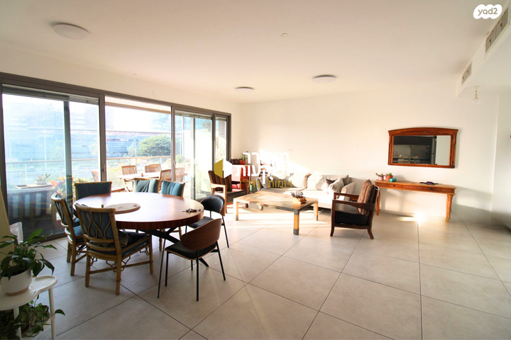 אריק איינשטיין 