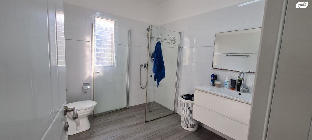 דירה, מבצע סיני 12, תל גיבורים, חולון