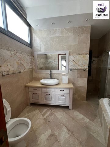 גג/ פנטהאוז, הר מצדה, רובע י"א, אשדוד