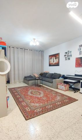 דירה, רמז, מערב ותיק, ראשון לציון