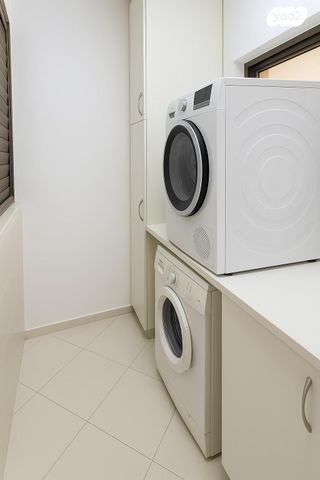 דופלקס, שמעון בן צבי, שטח 9, גבעתיים