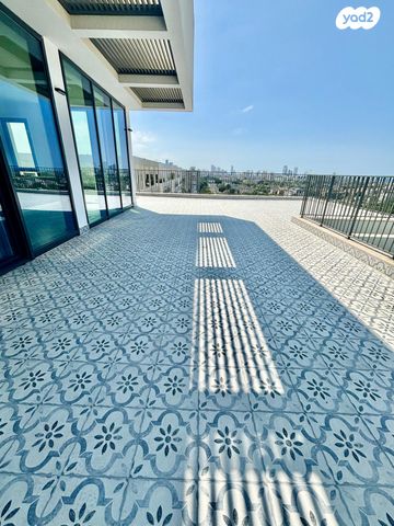 גג/ פנטהאוז, שדרות ירושלים 129, מכללת תל אביב יפו, דקר, תל אביב יפו