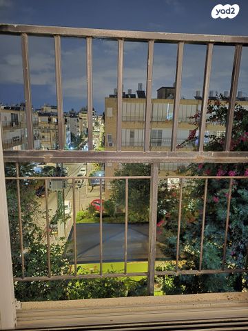 דירה, יבנה, מרכז, קרית עבודה, חולון