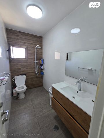 משק חקלאי/ נחלה, חלץ, חלץ