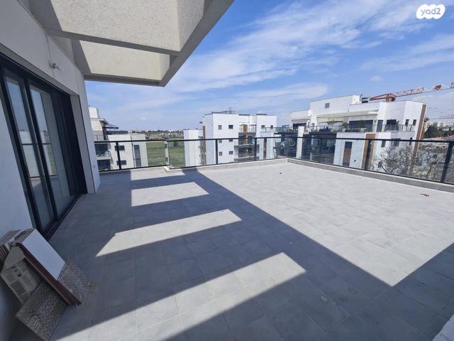 גג/ פנטהאוז, הנעורים, גן רש"ל, הרצליה