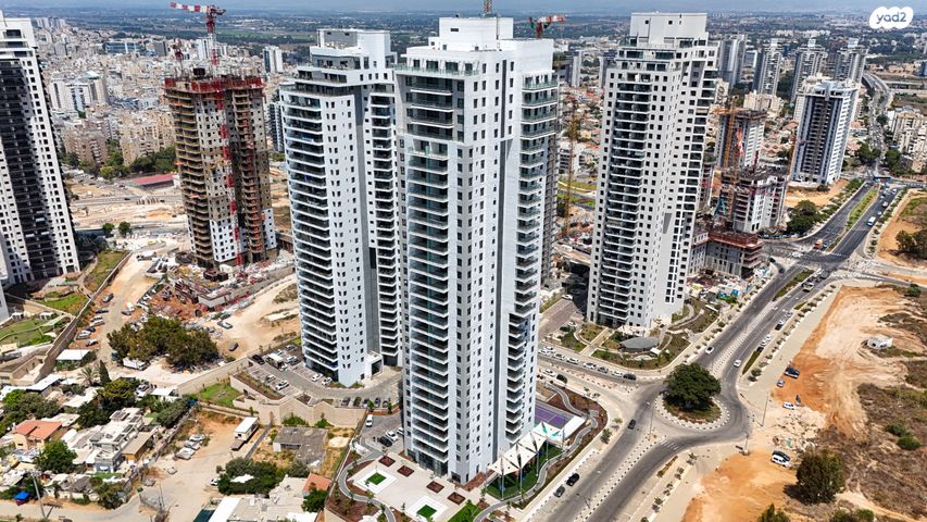 דירה, אמנון ליפקין שחק, נתניה