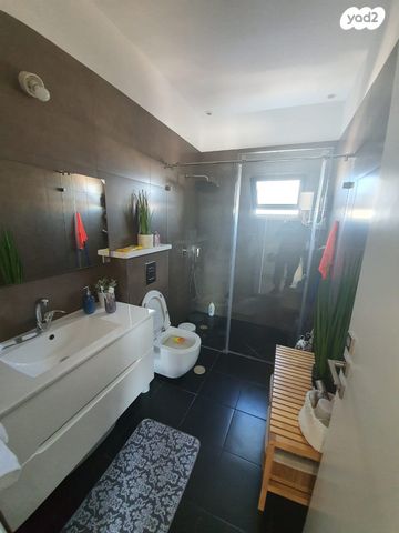 דירה, השר שפירא 44, בת ים