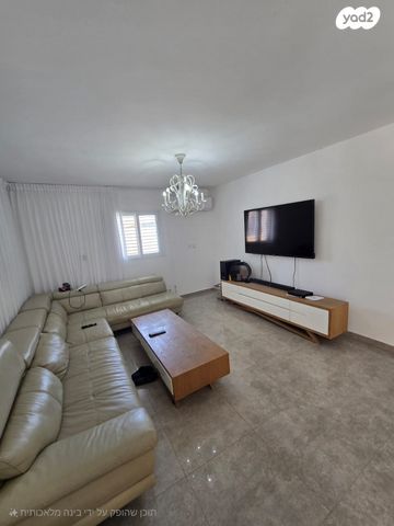 משק חקלאי/ נחלה, חלץ, חלץ