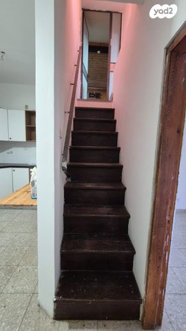 דירה, ההסתדרות 111, רסקו א', חולון