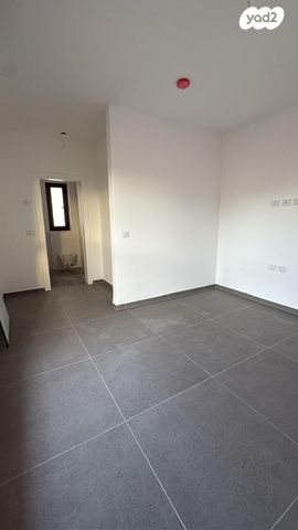 דירה, ד"ר שיפר, שיפר, פתח תקווה