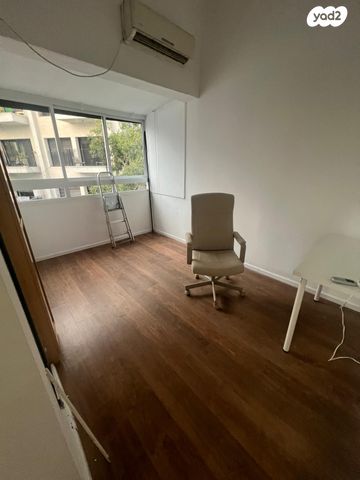 דרך מנחם בגין 