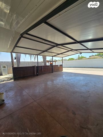 משק חקלאי/ נחלה, חלץ, חלץ