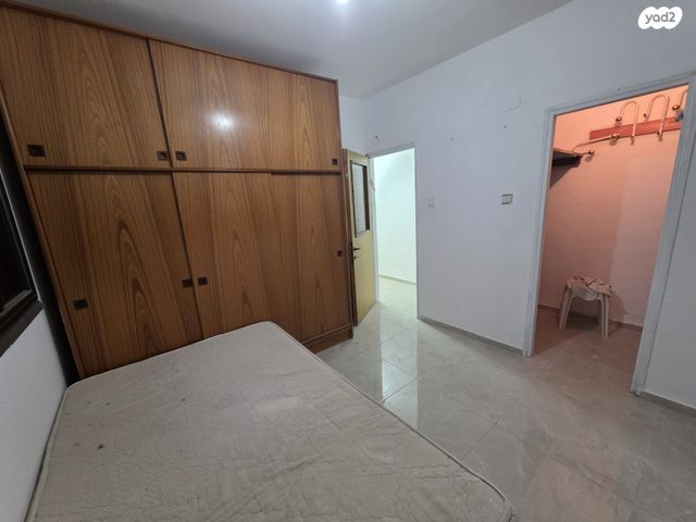 דירה, משה שרת, עפולה