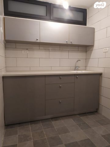 דירה, דרום, צפת