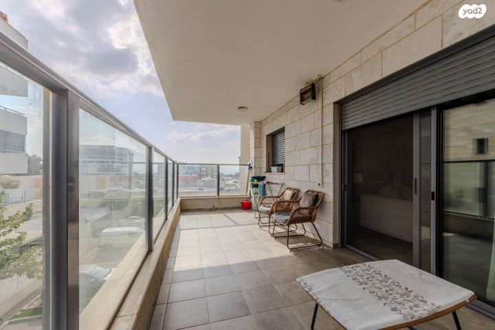 דירה, משה בלנדר, לב העמק, עפולה