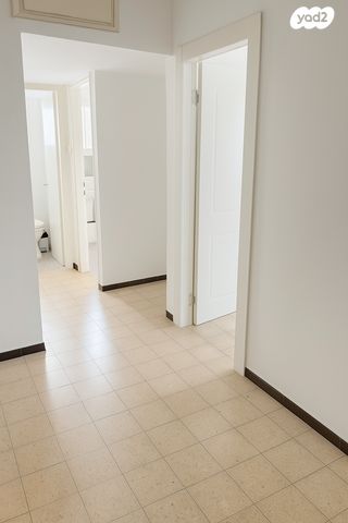 דירה, כצנלסון 20, הל"ה, גבעתיים