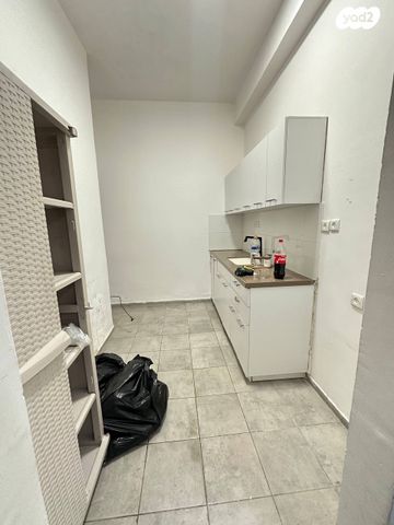 דירה, החלוץ, הדר מרכז, חיפה