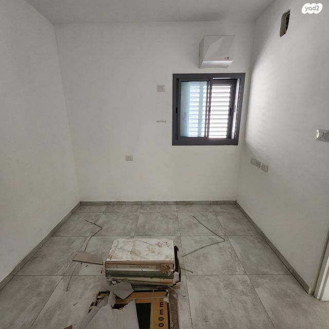 דירה, לח"י, בני ברק