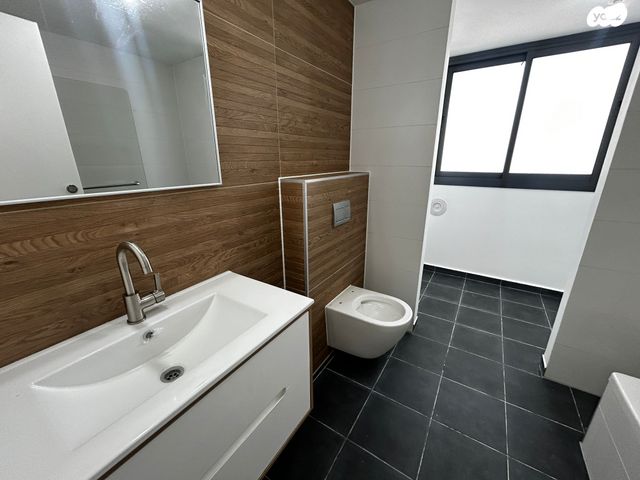 דירה, אמנון ליפקין שחק, נתניה