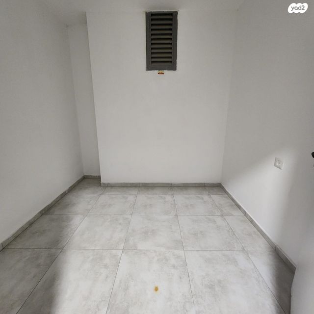 דירה, לח"י, בני ברק