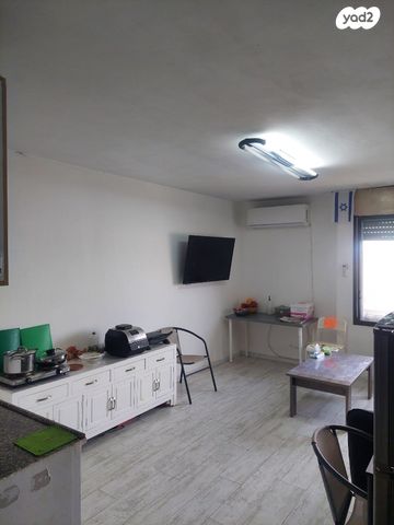 דירה, הזית, רמות יצחק, נשר