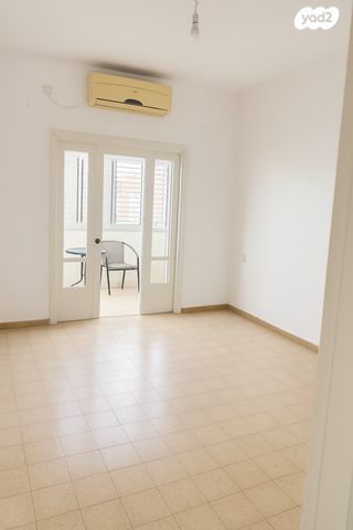 דירה, כצנלסון 20, הל"ה, גבעתיים