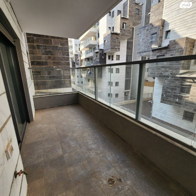 דירה, לח"י, בני ברק