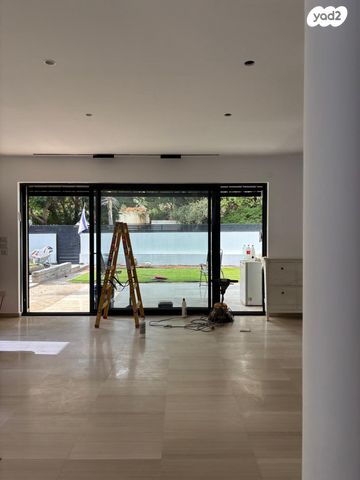 בית פרטי/ קוטג', דרך השדות, כפר שמריהו, כפר שמריהו