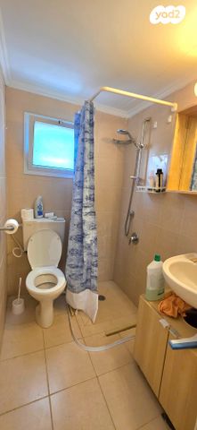 דירה, נחל ציחור, מצפה רמון