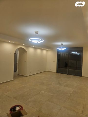 דירה, רבי חנינא, נתיבות ישראל / רמת בית שמש ד-4, בית שמש