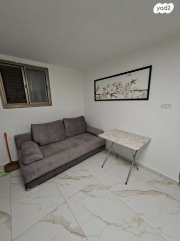 סטודיו/ לופט, הרב מיימון, נווה שאנן, חיפה